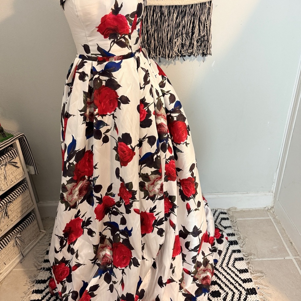 Mac Duggal Elegant White Dress